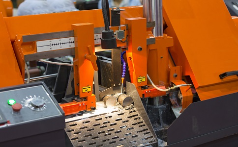 南明龙门带锯床具备哪些优点？